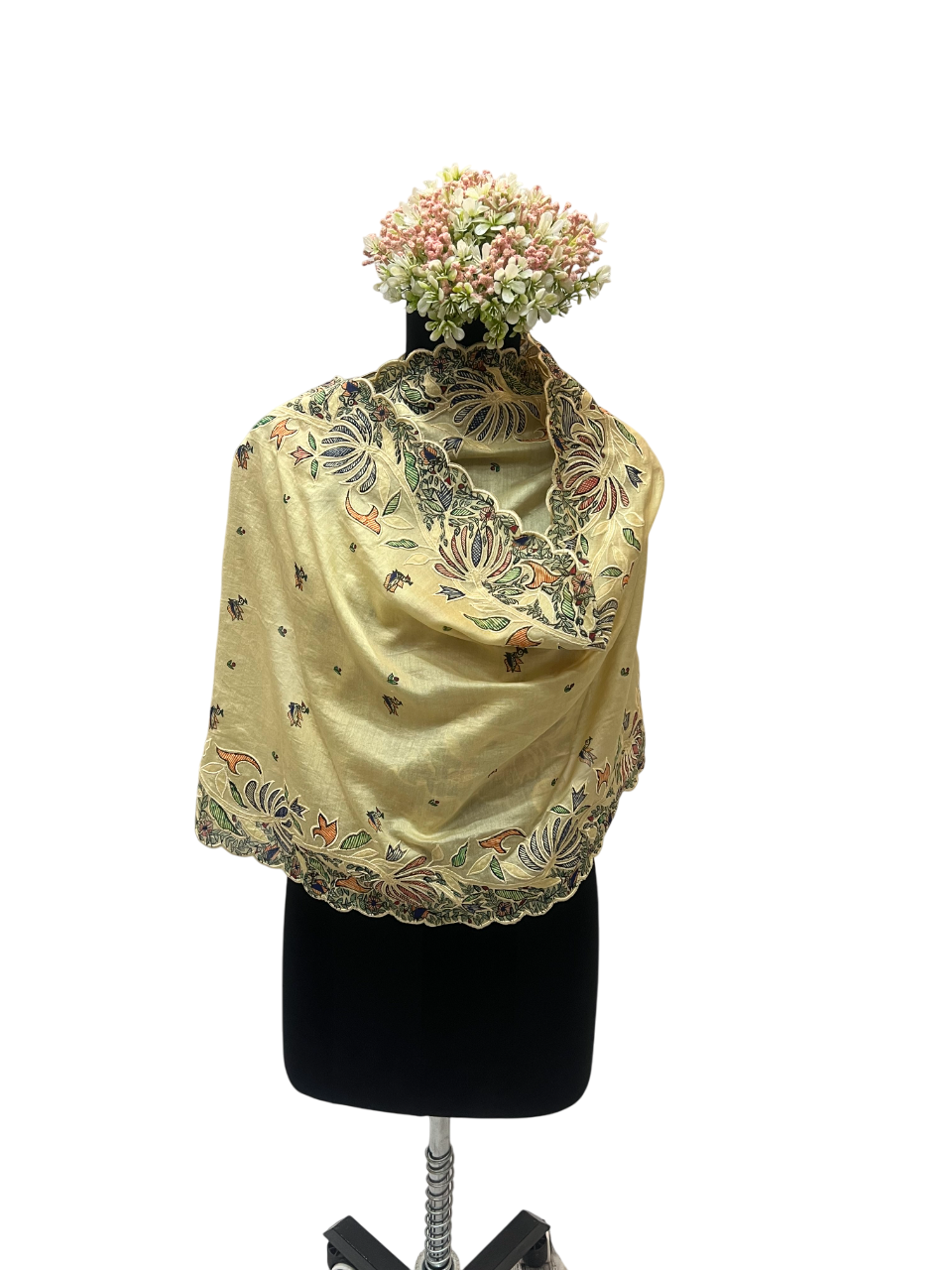Chanderi Stole in pastel yellow with Scalloped Edges and Madhubani